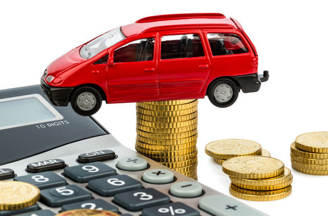 В Кабміні повідомили, скільки податків планують отримувати від продажу вживаного авто 